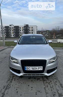 Седан Audi A4 2011 в Львові