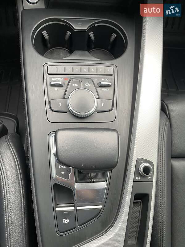 Универсал Audi A4 2018 в Ужгороде