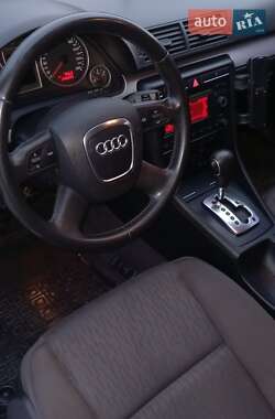 Седан Audi A4 2007 в Самборе