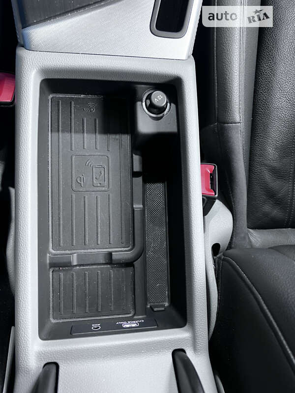 Седан Audi A4 2017 в Тернополе