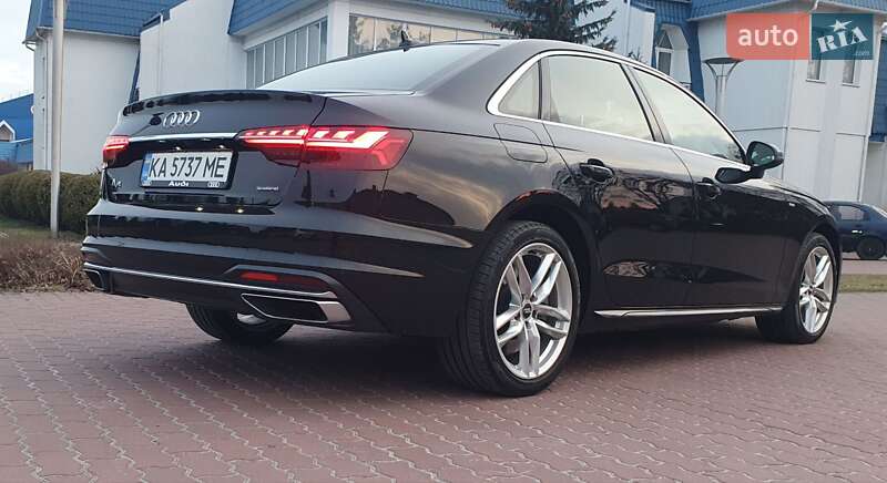 Седан Audi A4 2020 в Киеве