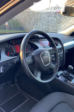 Универсал Audi A4 2009 в Староконстантинове