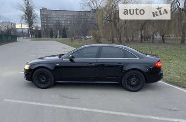 Седан Audi A4 2014 в Ивано-Франковске