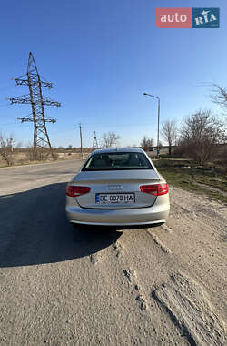 Седан Audi A4 2013 в Южноукраинске