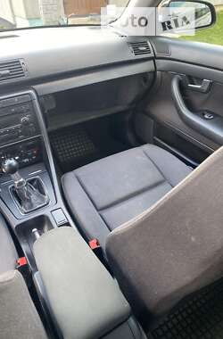 Седан Audi A4 2001 в Рожнятове