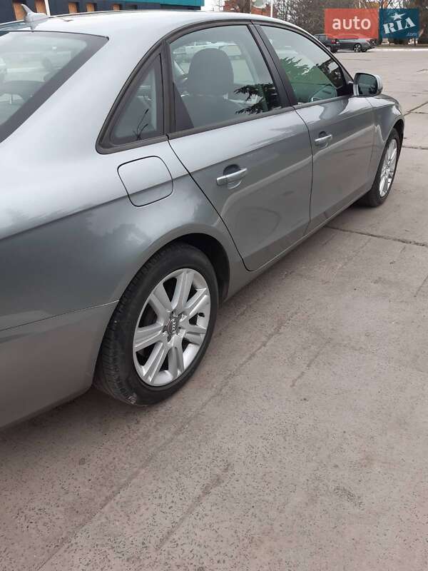 Седан Audi A4 2010 в Измаиле фото 5 Седан Audi A4 2010 в Измаиле