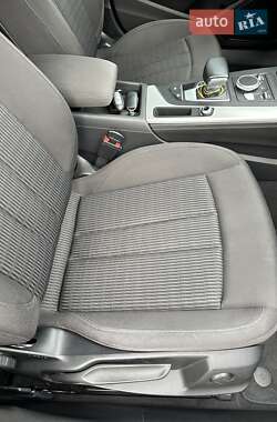 Универсал Audi A4 2017 в Ужгороде