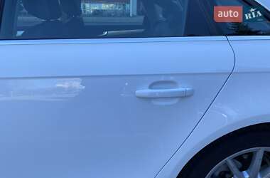 Седан Audi A4 2015 в 