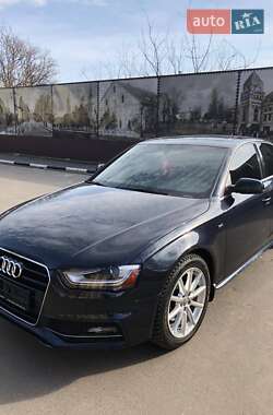 Седан Audi A4 2013 в 