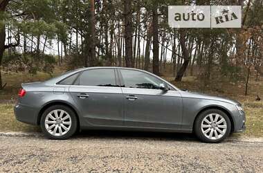 Седан Audi A4 2012 в Борисполе