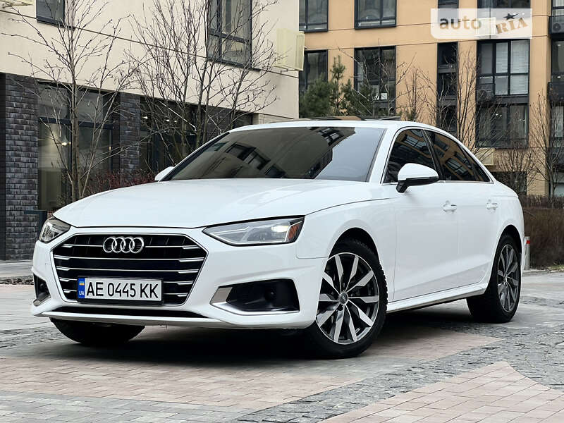 Продажа Audi A4 универсалы в Казахстане