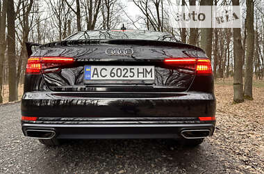 Седан Audi A4 2019 в Луцке