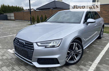 Седан Audi A4 2018 в 