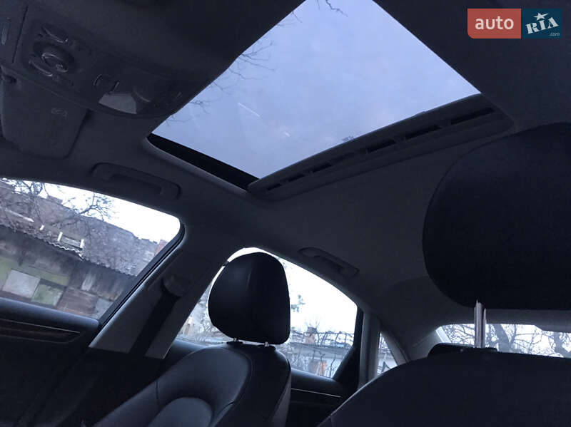 Седан Audi A4 2011 в Одессе