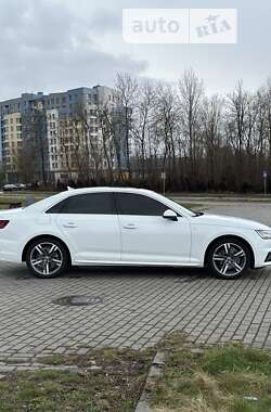 Седан Audi A4 2018 в Львове