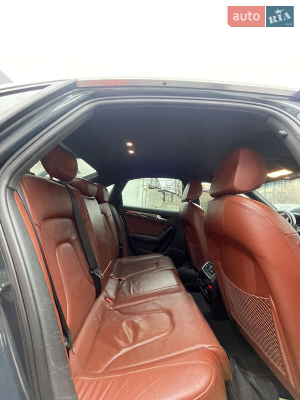 Седан Audi A4 2008 в Ужгороде