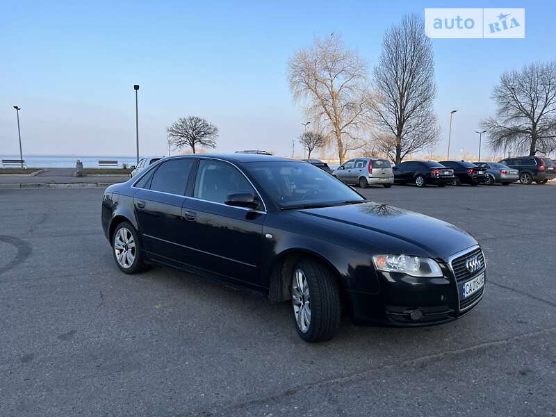 Седан Audi A4 2004 в Черкассах