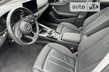 Седан Audi A4 2020 в Киеве