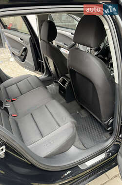 Универсал Audi A4 2013 в 