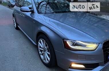 Седан Audi A4 2015 в Киеве