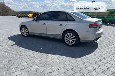 Седан Audi A4 2013 в Тернополе