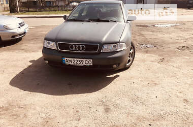 Седан Audi A4 1996 в Києві