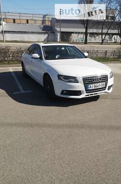 Седан Audi A4 2009 в 