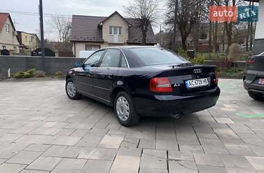Седан Audi A4 1999 в Луцке
