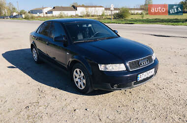 Седан Audi A4 2001 в Полонном