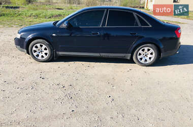 Седан Audi A4 2001 в Полонном
