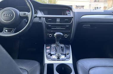 Седан Audi A4 2014 в 
