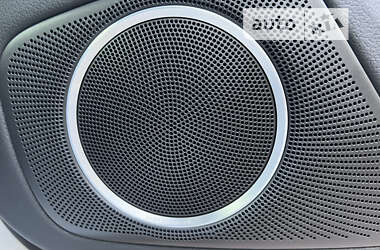 Седан Audi A4 2014 в 