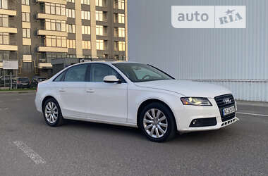 Седан Audi A4 2011 в Луцьку