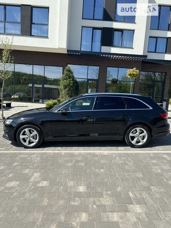 Универсал Audi A4 2019 в Ужгороде