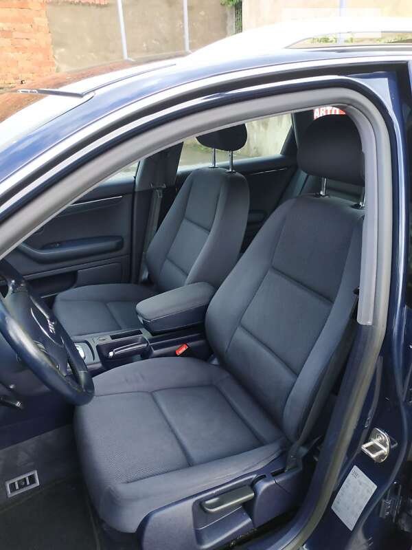 Универсал Audi A4 2004 в Черновцах