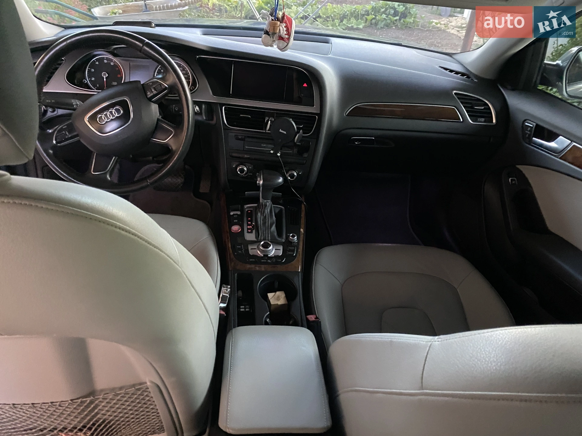 2012 Audi A4 - мініатюра 16