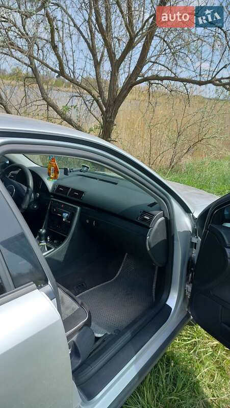 Седан Audi A4 2002 в Новому Бузі фото 47 Седан Audi A4 2002 в Новому Бузі
