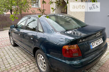 Седан Audi A4 1995 в Івано-Франківську