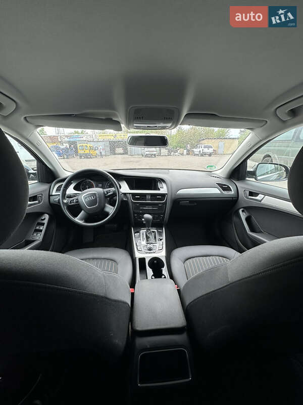 Універсал Audi A4 2010 в Дніпрі