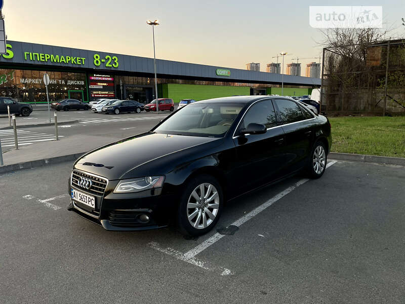 Седан Audi A4 2011 в Киеве