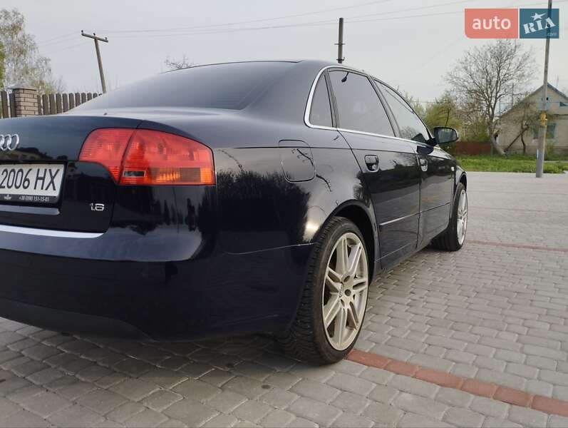 Седан Audi A4 2007 в Староконстантинове