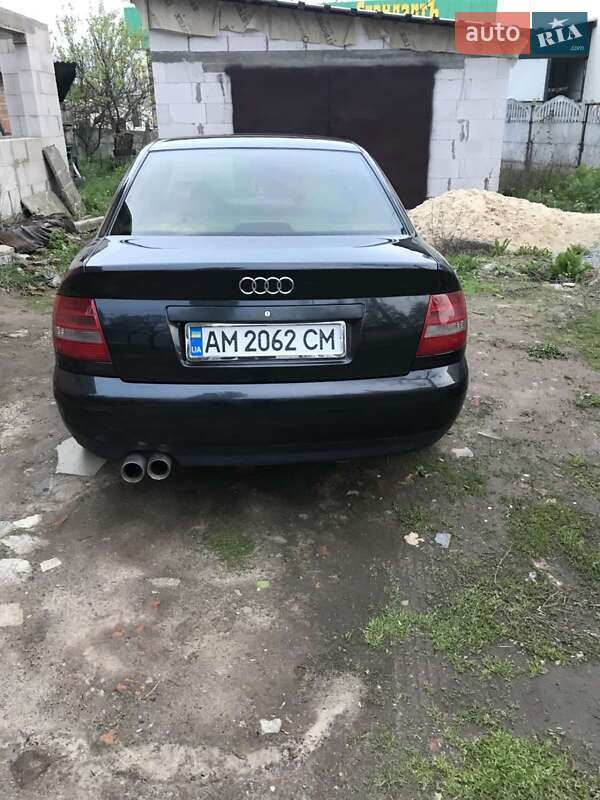Седан Audi A4 1999 в Житомире