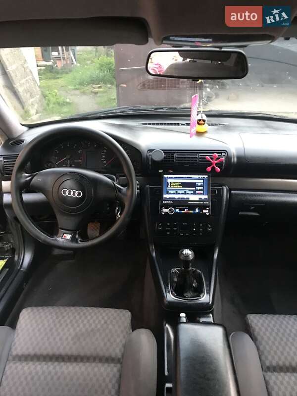 Седан Audi A4 1999 в Житомире