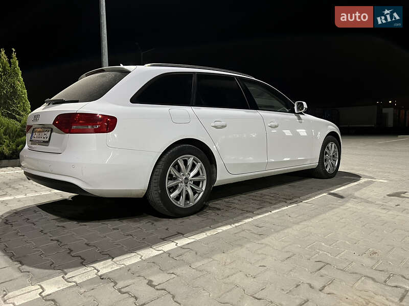 Универсал Audi A4 2015 в Каменец-Подольском