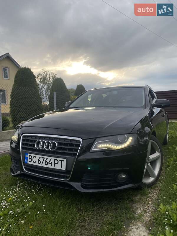Универсал Audi A4 2011 в Стрые