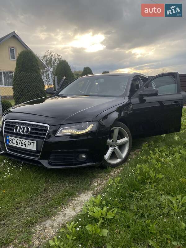 Универсал Audi A4 2011 в Стрые