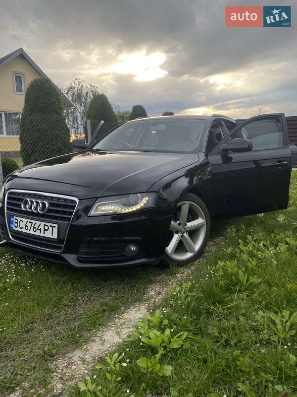 Универсал Audi A4 2011 в Стрые