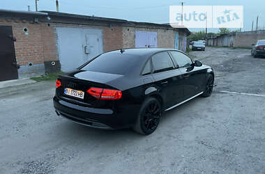 Седан Audi A4 2011 в 