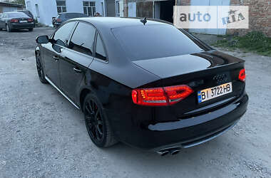 Седан Audi A4 2011 в Полтаве