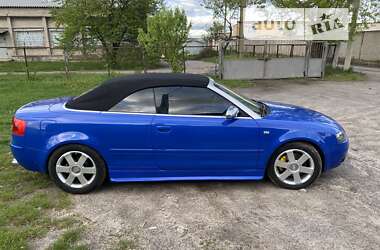Кабріолет Audi A4 2004 в Києві